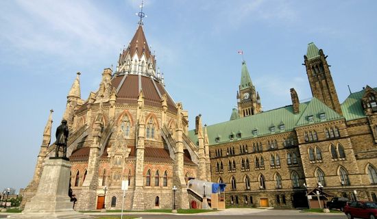 библиотека парламента канады